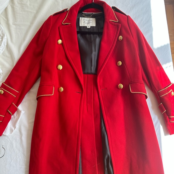 Olivia Palermo banana republic red coat - Picture 7 of 7